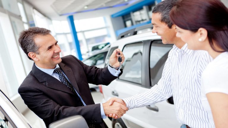 How to Choose a Chicago Auto Parts Dealer That Can Save You Money and Put Money in Your Pocket