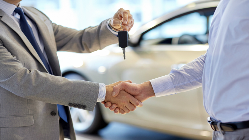 The Advantages of Buying a Used Car in Joliet for Your Teen Driver