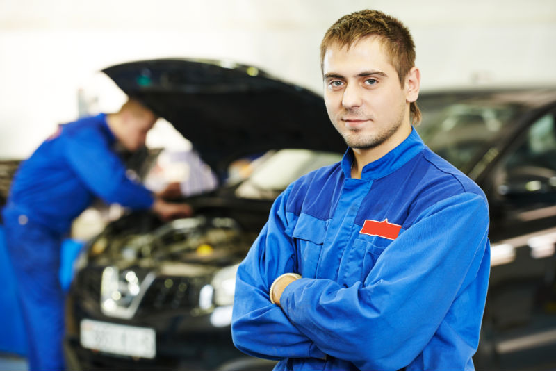 Services Offered by Collision Repair Shops in Glendale AZ